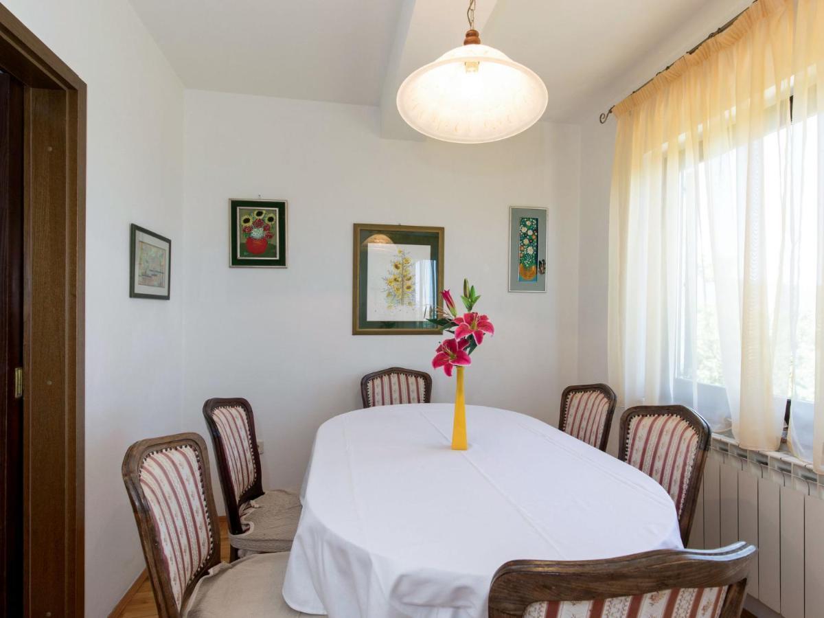 Appartamento Luka - Lov218 By Interhome *